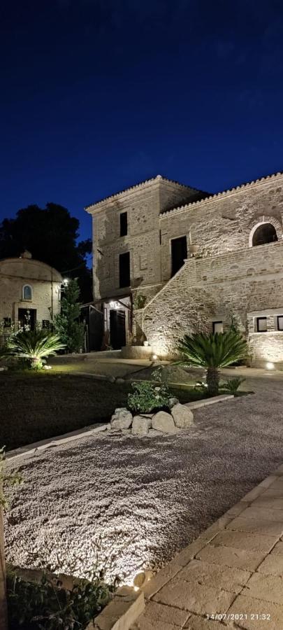 Castello Di Petecciano B&B Mosciano SantʼAngelo Exterior foto